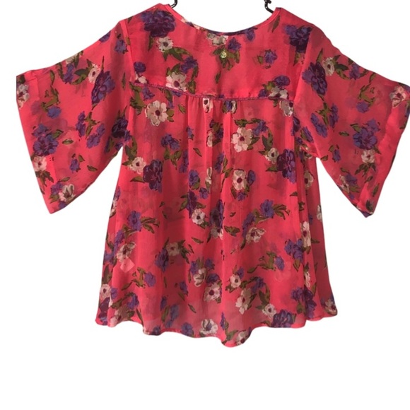 BKE Size S. Sheer Flowy Floral Blouse Coral/Pink Short Sleeve Button Front - Picture 5 of 7